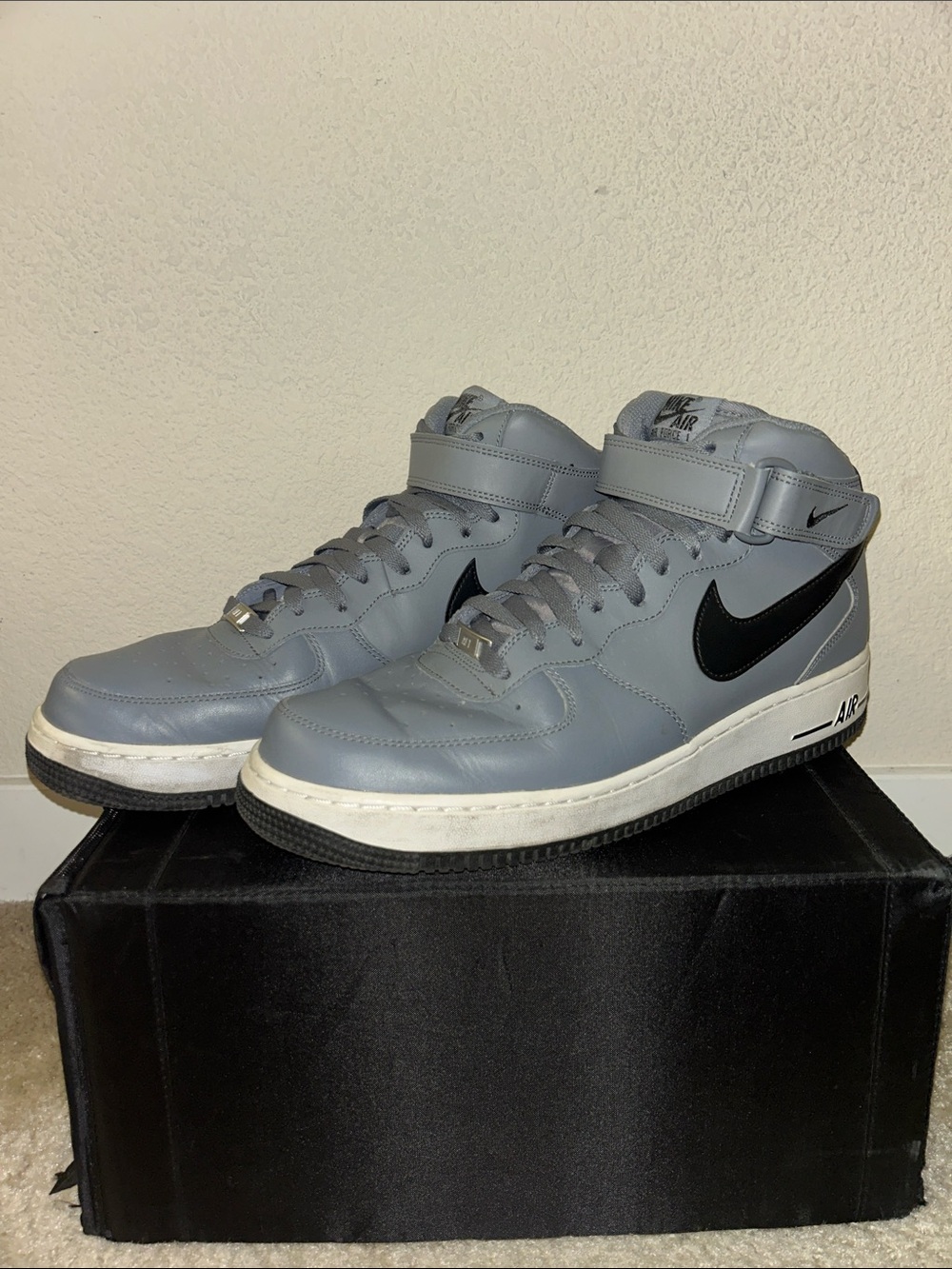 Size 12 - Nike Air Force 1 '07 Mid Cool Grey